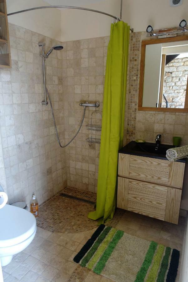 La Vineuse Gite Des Quatre Chemins מראה חיצוני תמונה